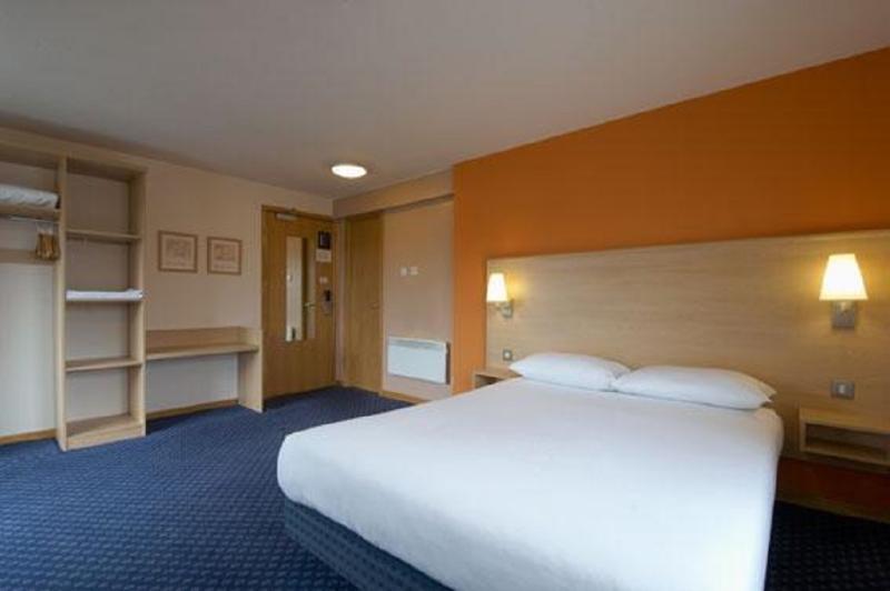 Travelodge Harrogate Exteriör bild